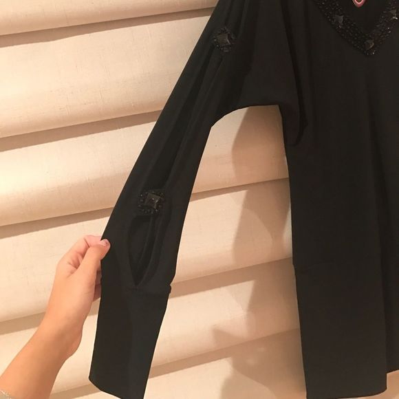 NWT Size 2 V Neck Long Sleeved Mini Dress - Picture 2 of 5